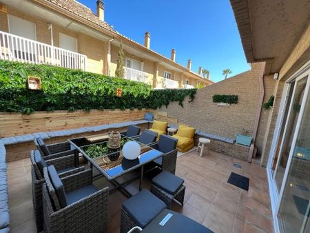 4 room luxury House for rent in Valencia - Photo 5