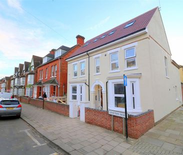 Room 1, Grafton Road - Photo 3