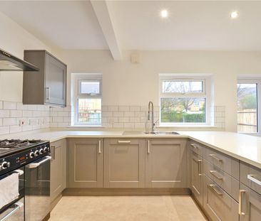 Lydney Road, Southmead - Photo 3