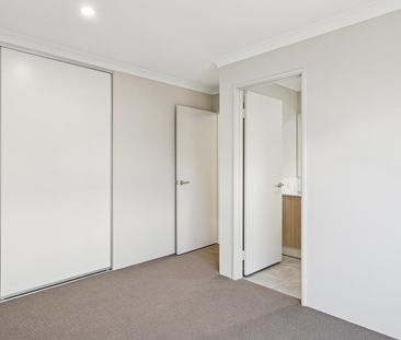 Modern Comfort Meets Convenience - Photo 2