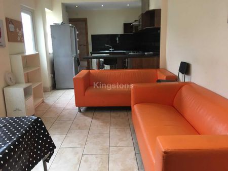 5 bedroom terraced house to rent - Photo 2