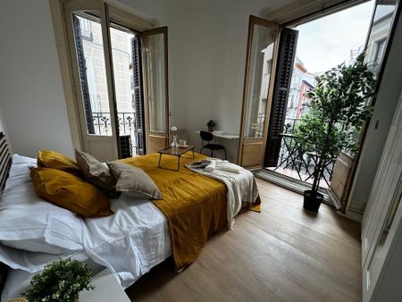 Calle de Jesús, Madrid, Community of Madrid 28014 - Photo 2