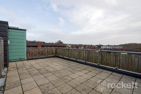 2 bedroom penthouse to rent - Photo 5