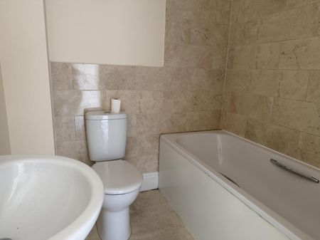 St Catherines Court, Frome - Photo 2