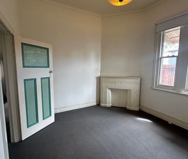 41 Hawthorn Road, Northcote VIC 3070 - House For Rent | Domain - Photo 3