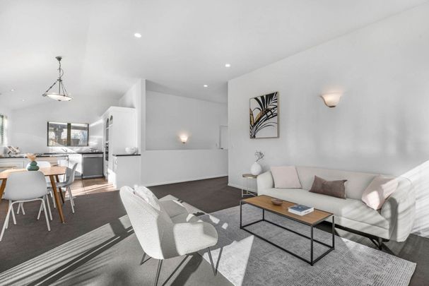 12C Silverton Avenue, Wai O Taiki Bay, Auckland - Photo 1