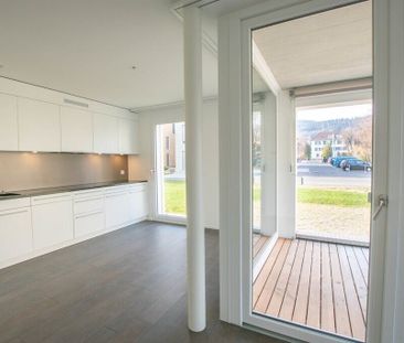 Appartement de 2,5 pièces au rez-de-chaussée avec sièges directemen... - Foto 4