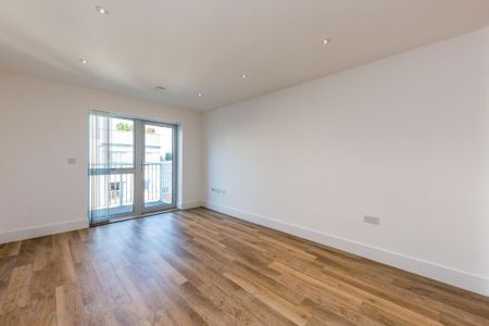 2 bedroom flat to rent - Photo 3