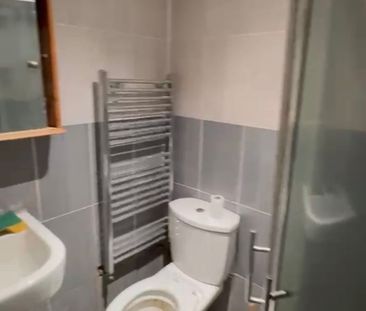 Room in a Shared House, Wembley Way, HA9 - Photo 3