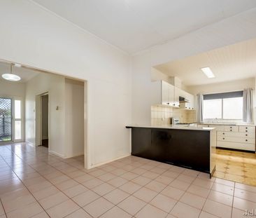 140 Clarendon Street, Thornbury - Photo 3