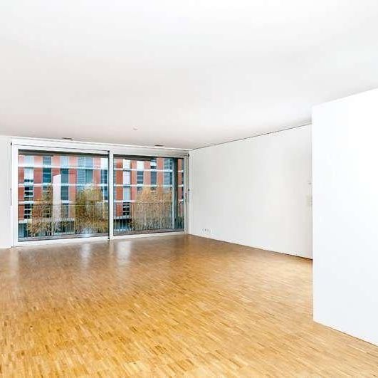 Moderne 3.5 Zimmer-Wohnung in unmittelbarer Nähe zum Bahnhof Oerlikon - Foto 1