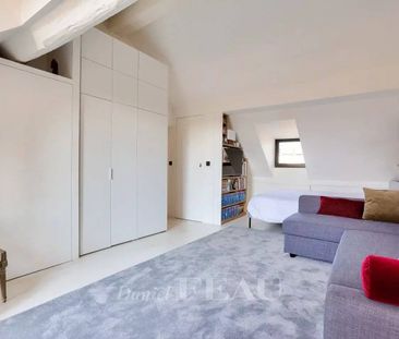 Location studio, Paris 4ème (75004), 1 pièce, 23 m², ref 86068044 - Photo 4