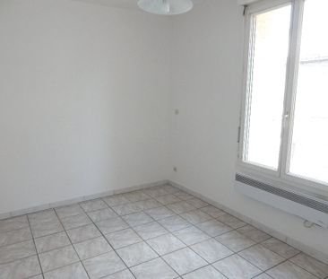 Location Appartement 2 pièces 40m² NARBONNE 11100 - Photo 6