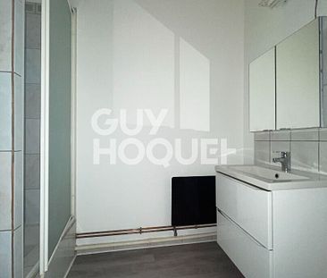 LOCATION d'un appartement 1 pièce (23 m²) à MULHOUSE - Photo 1