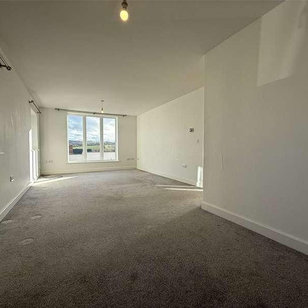 Yeo Crescent, Crediton, Devon, EX17 - Photo 1