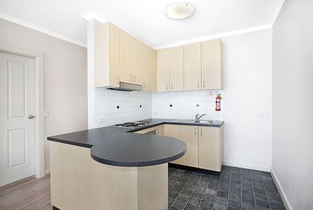 Bright one bedroom apartment - Photo 3