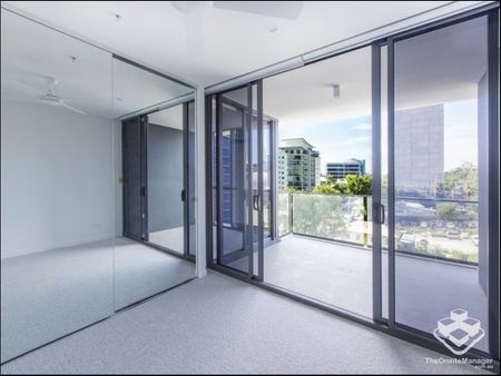 The Milton- One Bedroom Apartment-NO CARPARK - Photo 4