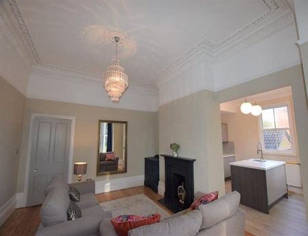 2 Bedroom Apartment To Let - Photo 2