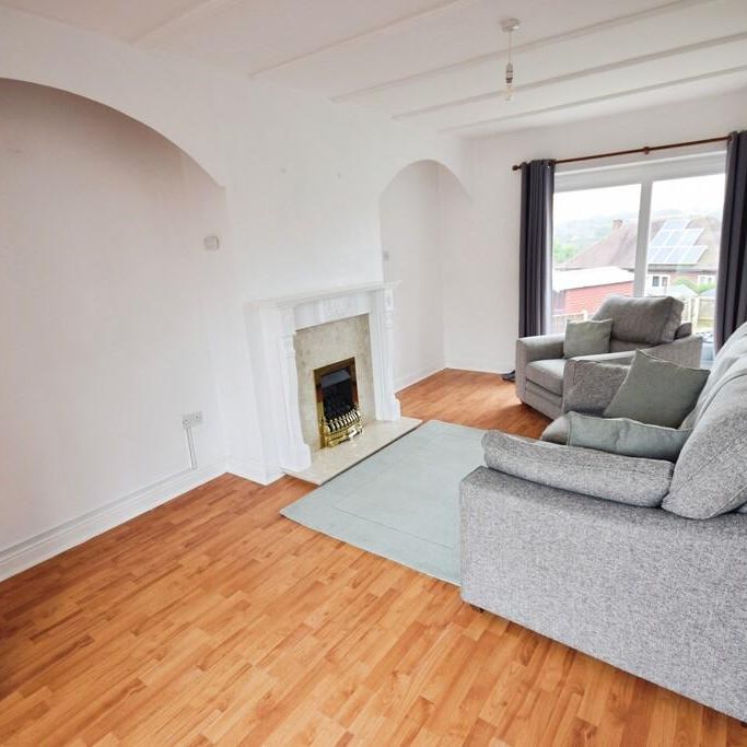 3 bedroom semi-detached house to rent - Photo 1