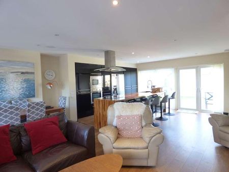 Abbots Close, Brentwood, CM15 - Photo 2