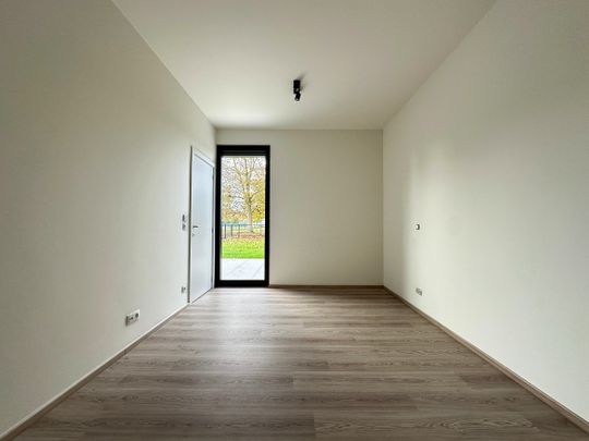 Gelijkvloers appartement met 1 slaapkamer te Bilzen - Foto 1