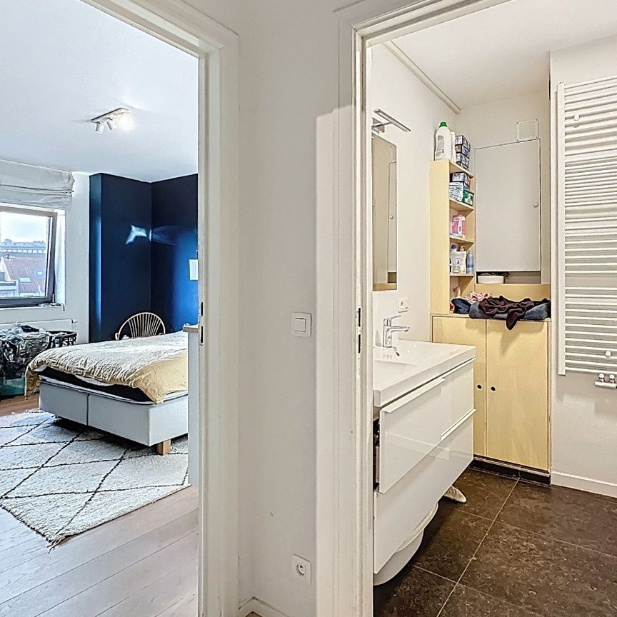 PRACHTIG 2SLAAPKAMERAPPARTEMENT MET BALKON TE HUUR IN ELSENE - Foto 1