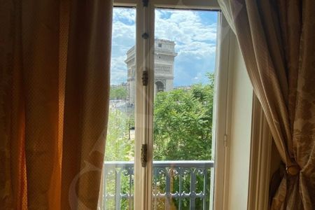 Appartement à louer à Paris 8Ème - Photo 2