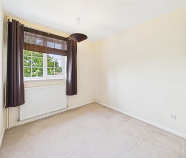 2 bedroom Maisonette to rent - Photo 4