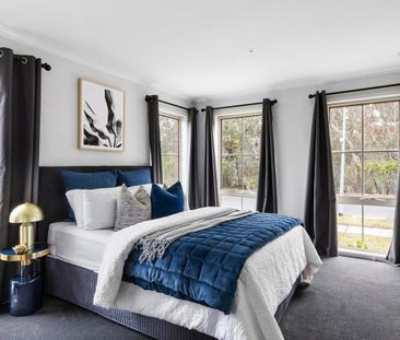 4 Gresswell Park Drive, Watsonia VIC 3087 - House For Rent | Domain - Photo 5