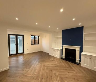 3 bedroom terraced house to rent - Photo 4