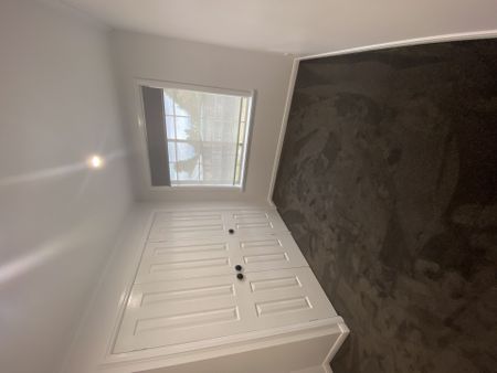 1/10 Lucy Place, Prospect - Photo 2