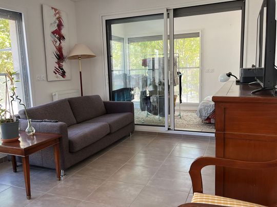 Location Appartement 1 pièce 80m² - Photo 1