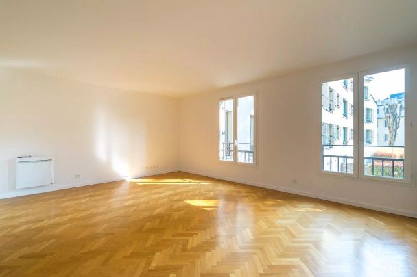location Appartement T5 DE 108m² À VERSAILLES - Photo 1