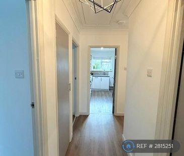 2 bedroom maisonette to rent - Photo 3