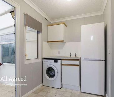 The Bungalow, Martin House Farm, Moorwood Moor, DE55 - Photo 5