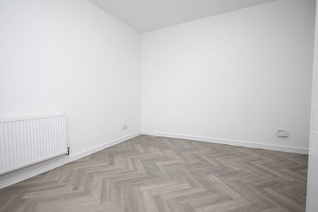 1 bed flat to rent in Richmond Hill, Bournemouth, BH2 - Photo 2