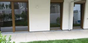 Neubau-Gartenwohnung am Yppenplatz | 3 Zimmer | 63 m2 Wohnfläche plus 45 m² Freifläche | Tiefgarage mit E-Ladestation | Erstbezug - Foto 2