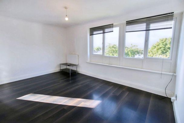 2 bed apartment to rent in NE5 - Photo 1