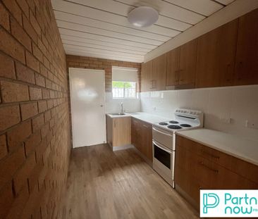 Two-Bedroom Unit in East - Photo 2