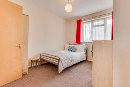 Kent Avenue, Canterbury, CT1 - Photo 3