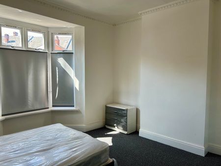 Room in a Shared House, Chestnut Road, B13 - Photo 5