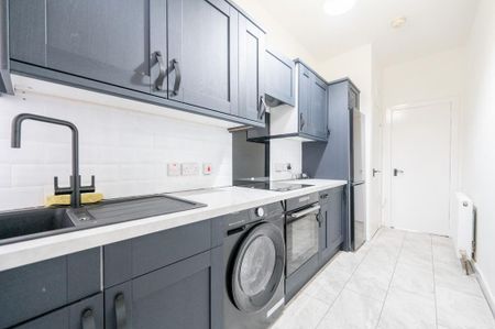 1 bedroom ground floor flat to rent - Photo 4