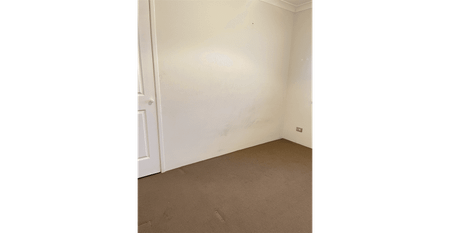 Neat and Comfortable Living with Granny Flat – Greenfields - Photo 5