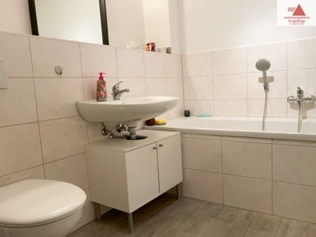 Moderne 4-Raum-Wohnung mit Balkon in Annaberg OT Buchholz!! - Photo 3