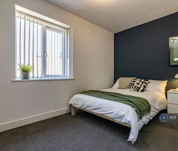 1 bedroom in a house share to rent - Photo 5