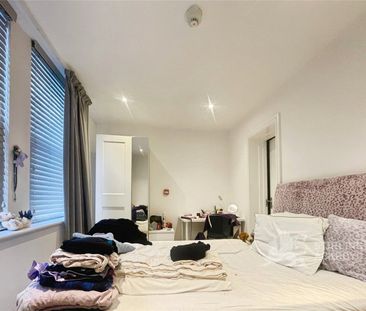 Victoria Street, Englefield Green, Egham, Surrey, TW20 0QY - Photo 5