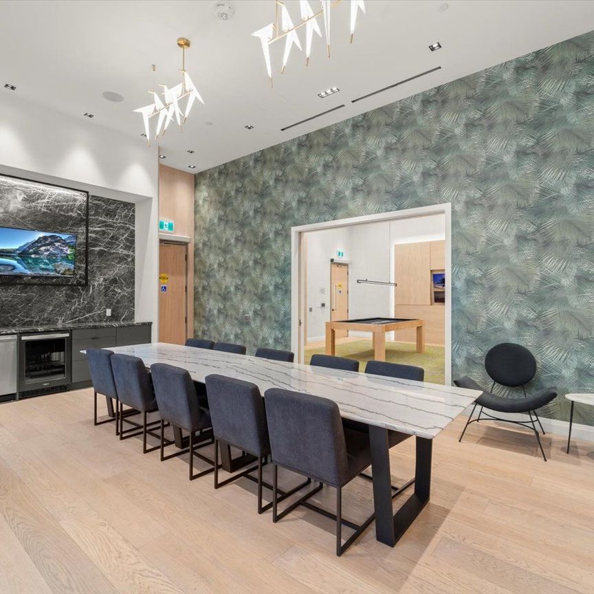 For Lease - 60 George Butchart Drive Unit# 512, Toronto, Ontario - Photo 1