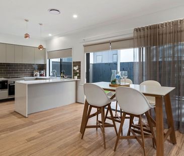13/21 Kersley Road, Kenmore QLD 4069 - Townhouse For Rent | Domain - Photo 2