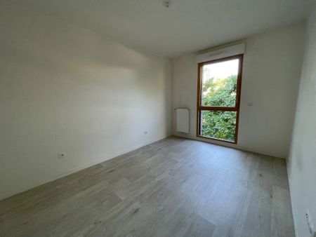 Location Appartement 2 pièces 37 m2 à Pantin - Photo 5