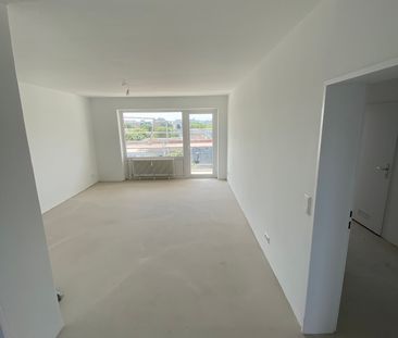 Dachgeschosswohung mit Weitblick 3-Zimmer // DG, rechts - Foto 1
